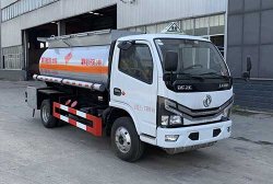 東風(fēng)5方易燃液體罐式運(yùn)輸車(chē)