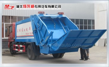 垃圾車一路撒漏 有沒有辦法治理一下？