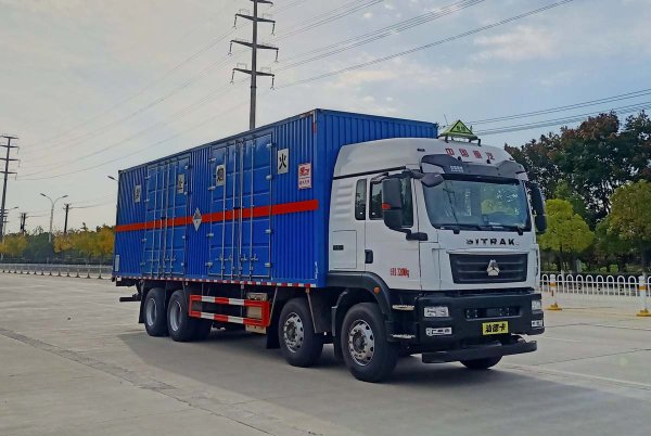 楚飛牌CLQ5320XZW6ZZ型雜項(xiàng)危險(xiǎn)物品廂式運(yùn)輸車(chē)